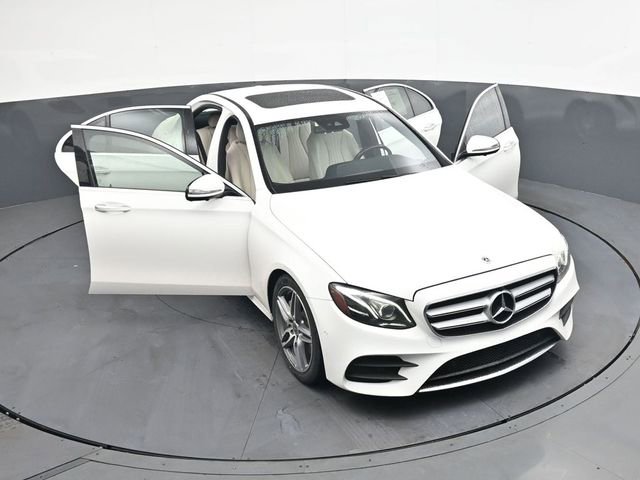 Used 2019 Mercedes-Benz E 300 image 28