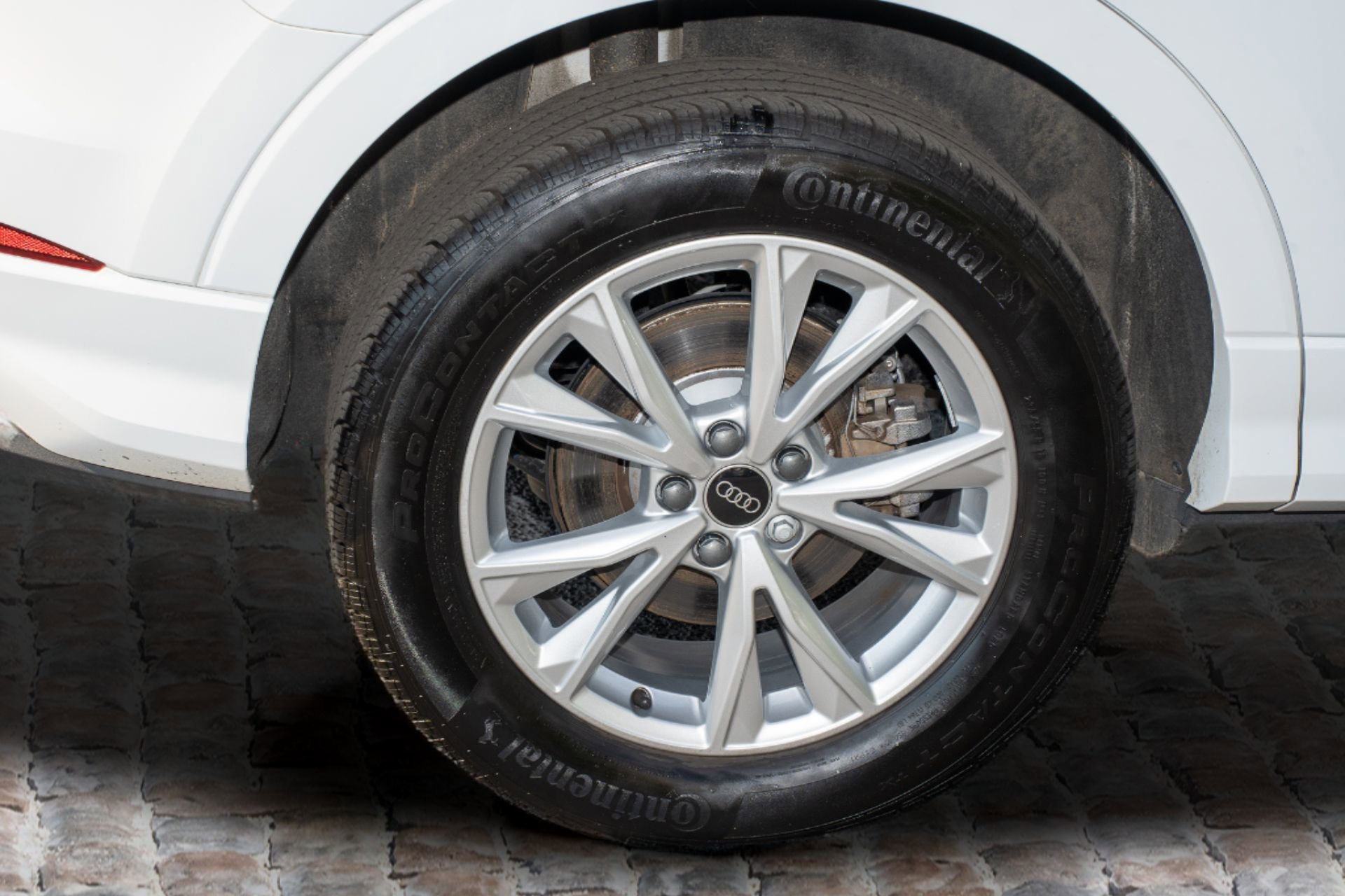 Used 2025 Audi Q3 2.0T Premium image 42