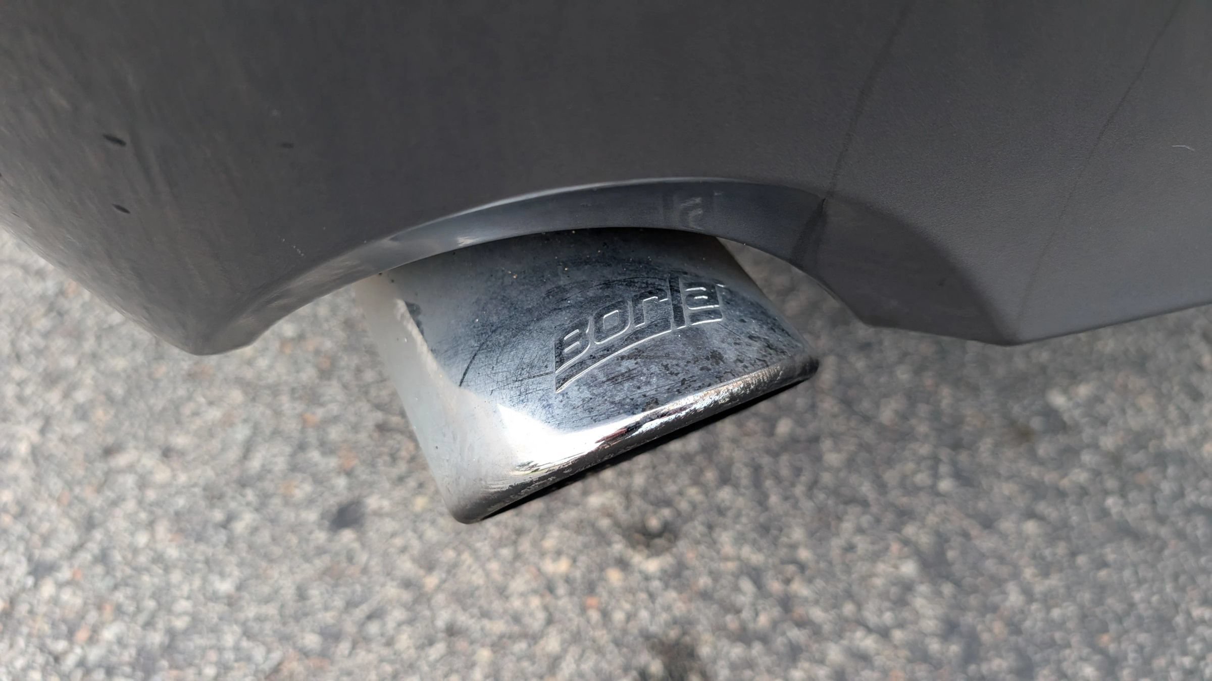 Used 2004 Ford Mustang Mach 1 RWD image 25