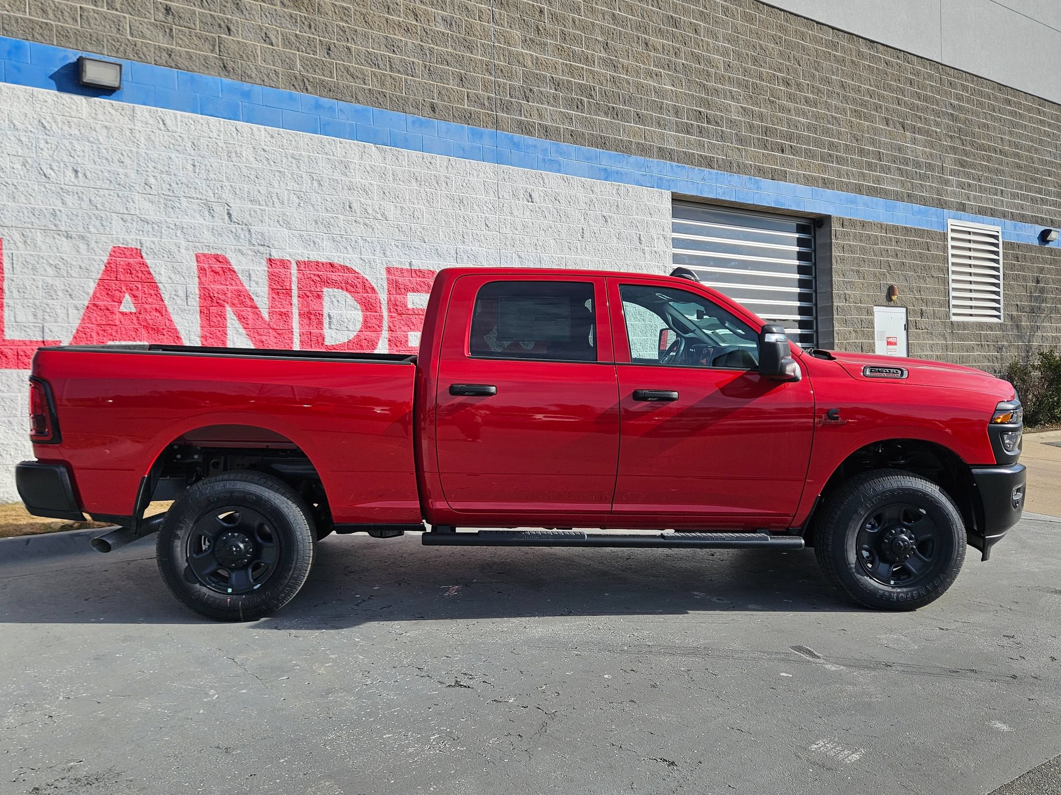 New 2026 RAM 2500 Tradesman AWD/4WD image 8
