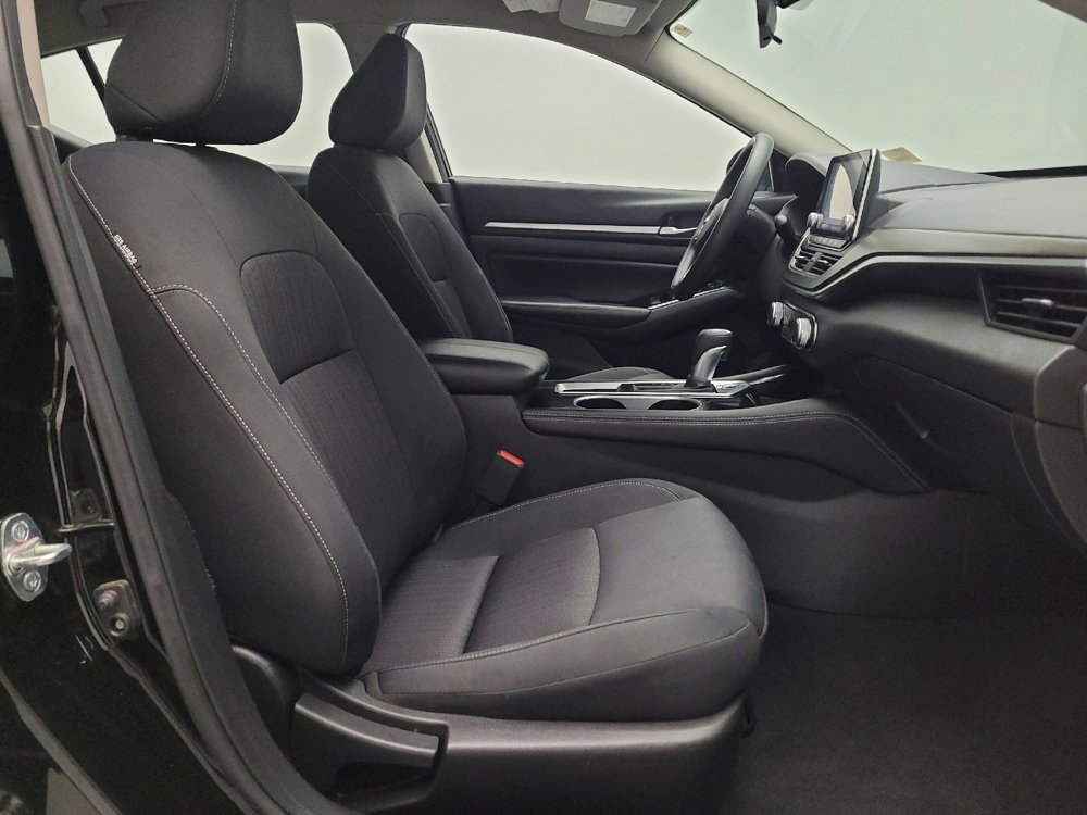 Used 2023 Nissan Altima 2.5 SV image 21