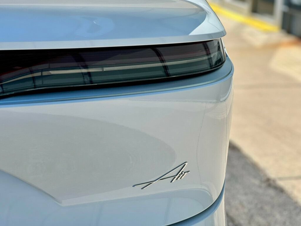 Used 2025 Lucid Air Pure RWD image 11