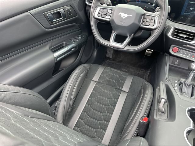 New 2026 Ford Mustang GT Premium w/ GT Performance Package RWD image 13
