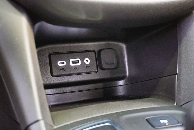 Used 2024 Chevrolet Equinox LT image 30