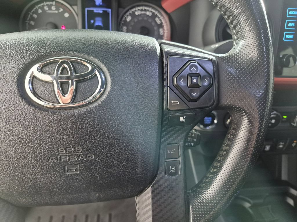 Used 2019 Toyota Tacoma TRD Off-Road AWD/4WD image 15