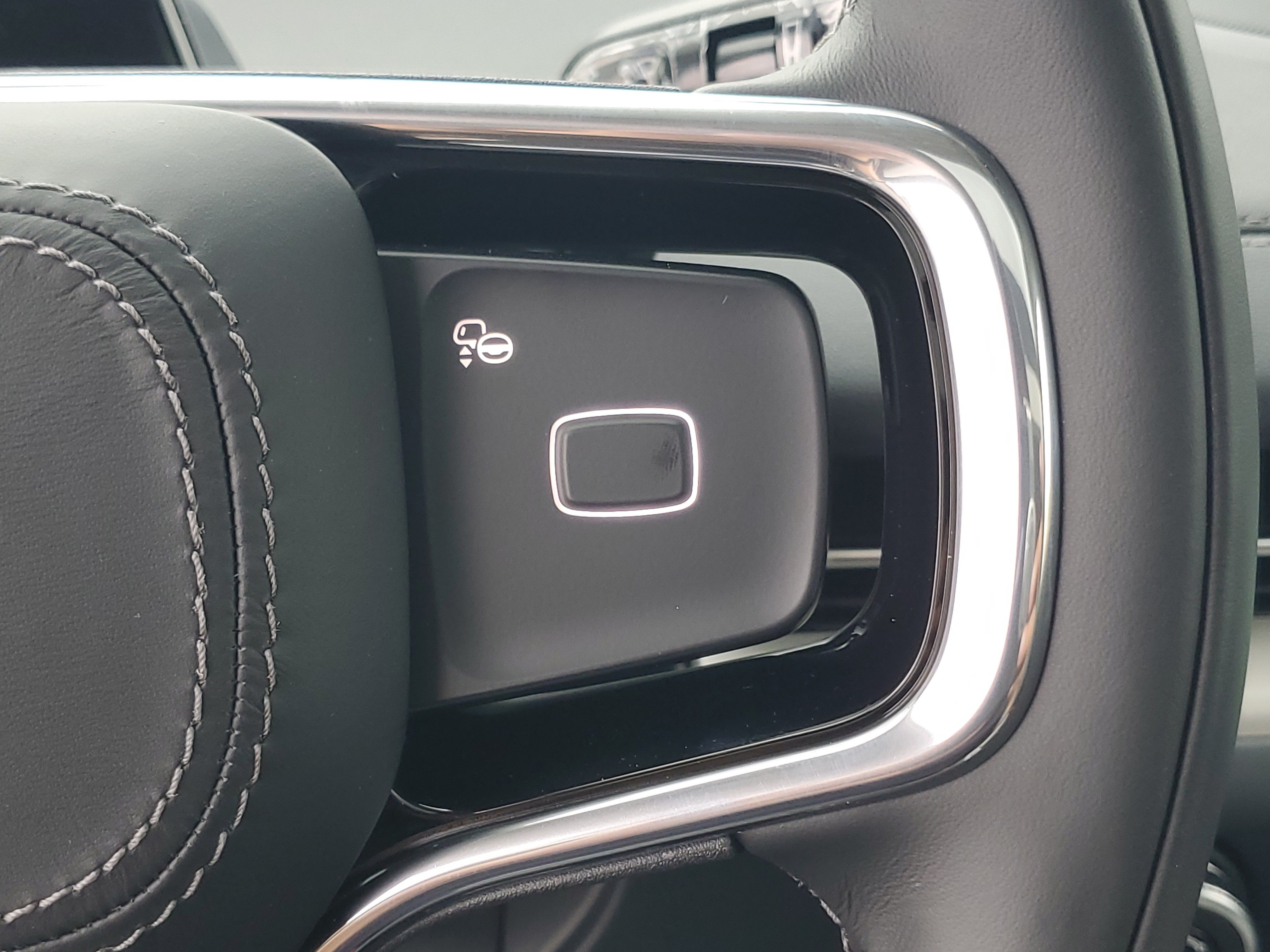 New 2026 Lincoln Navigator Reserve AWD/4WD image 18