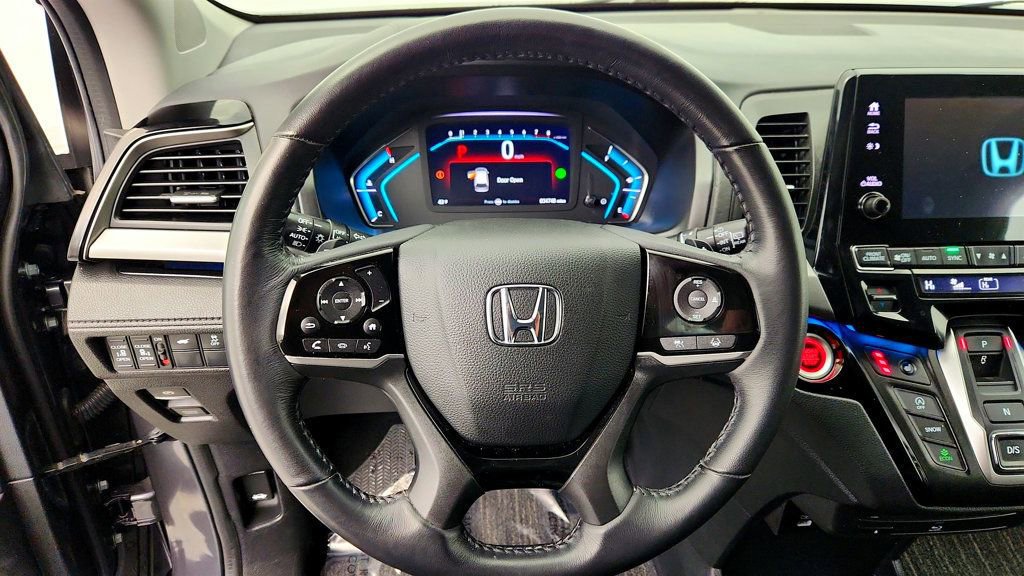 Used 2023 Honda Odyssey Touring image 14