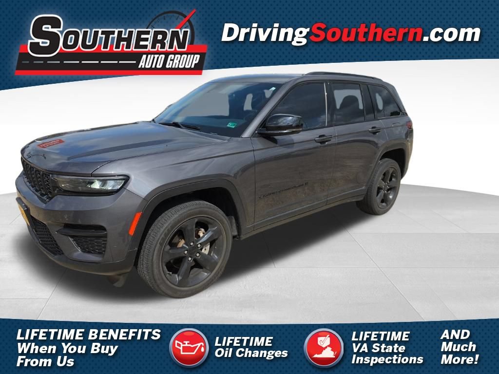 Used 2023 Jeep Grand Cherokee Altitude AWD/4WD image 1