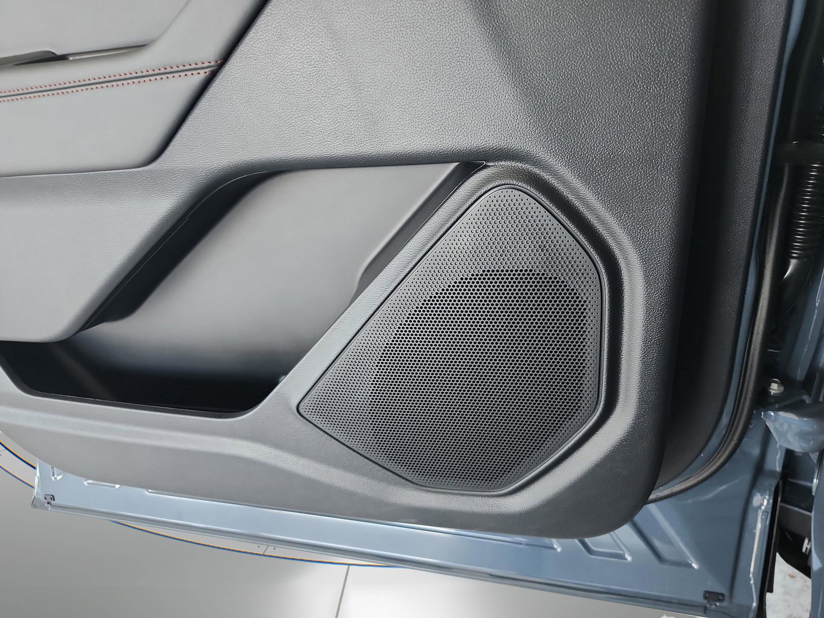 New 2026 Ford Explorer Active image 26