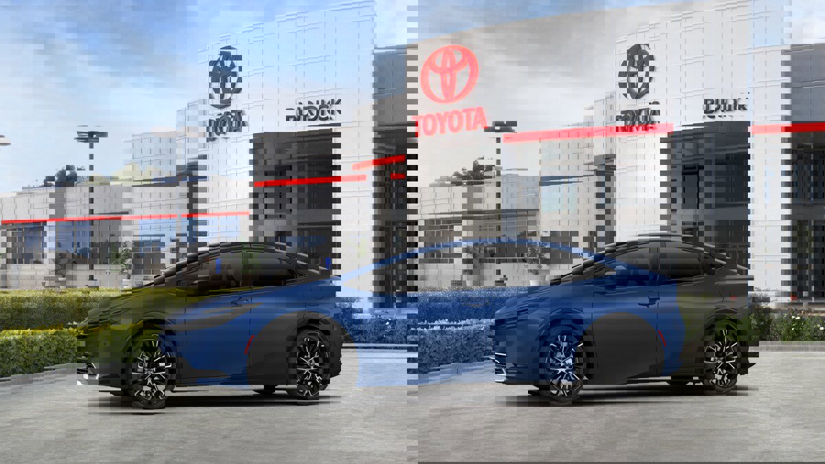 New 2026 Toyota Prius XLE image 3