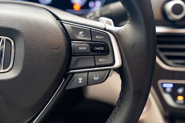 Used 2019 Honda Accord Touring image 15