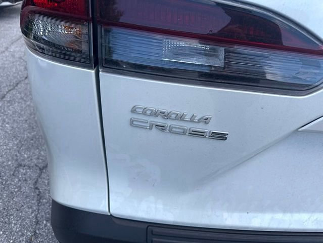 Used 2026 Toyota Corolla Cross LE w/ Moonroof Package AWD/4WD image 8