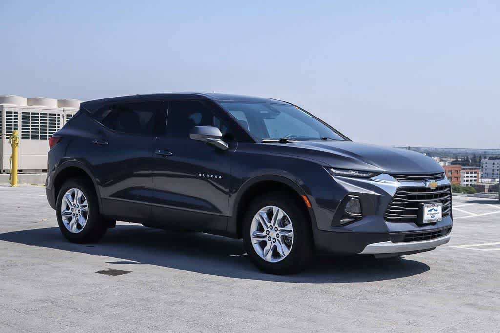 Used 2022 Chevrolet Blazer LT w/ LPO, Cargo Package FWD image 3