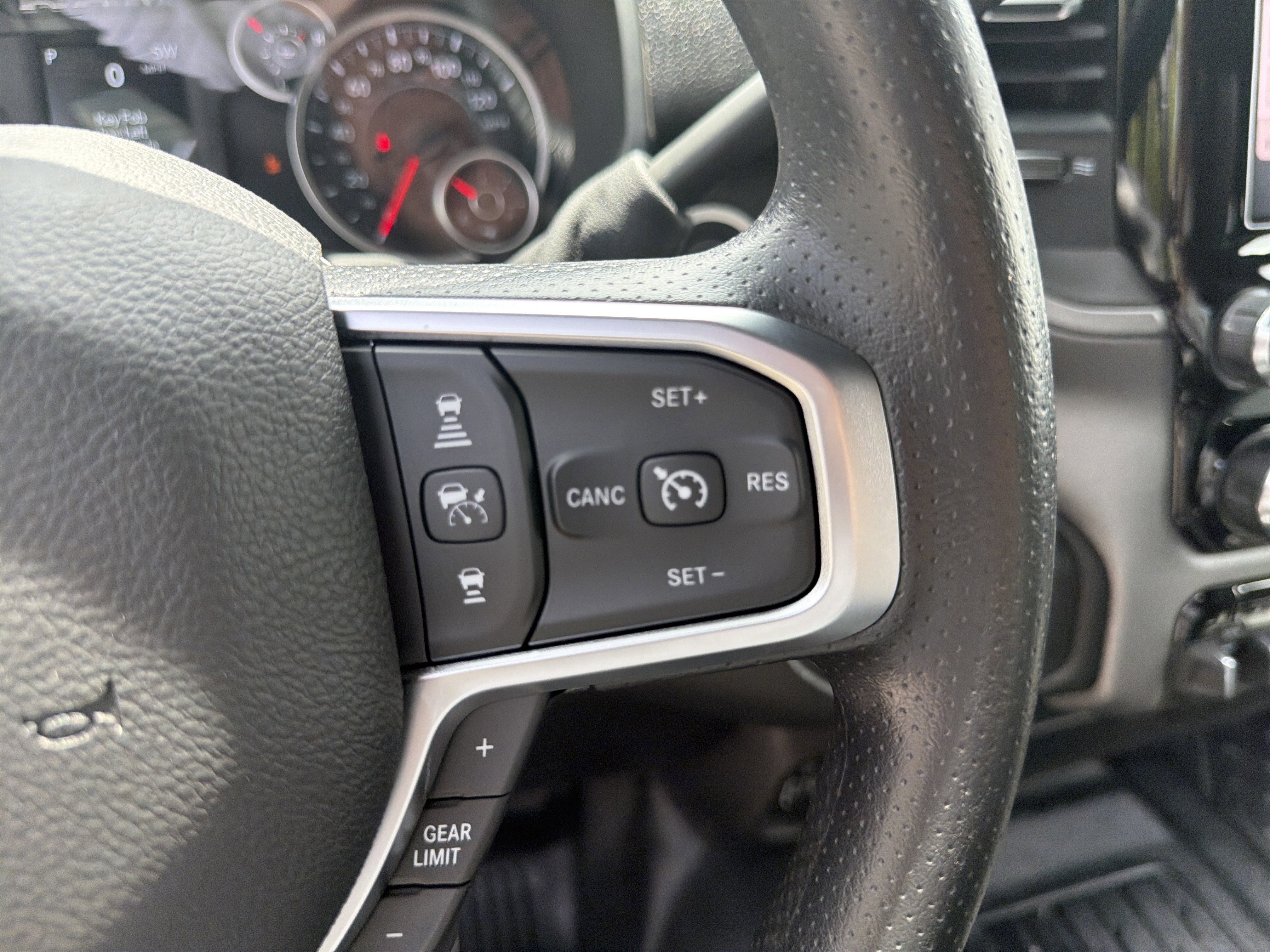 New 2026 RAM 4500 Tradesman w/ Chrome Appearance Group AWD/4WD image 36