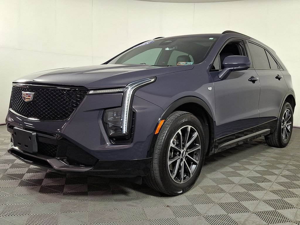 Certified 2024 Cadillac XT4 Sport w/ Cold Weather Package AWD/4WD image 6