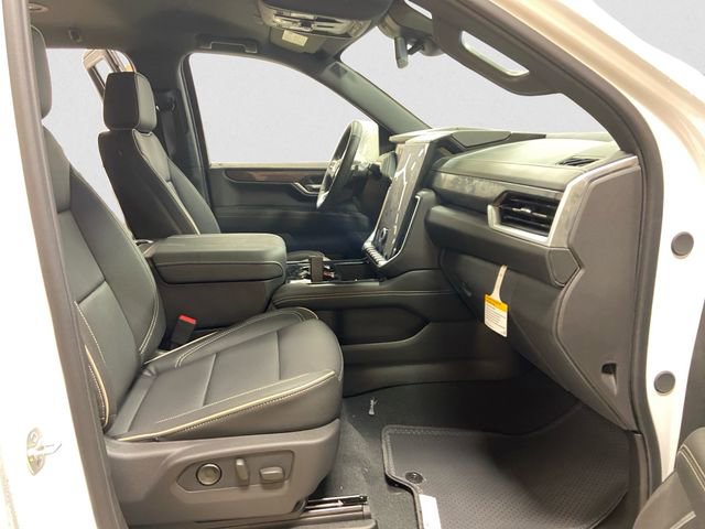 New 2026 GMC Yukon Elevation image 15
