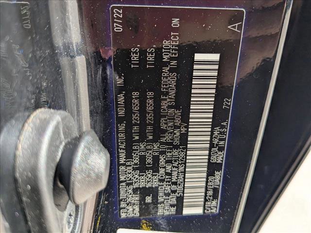 Used 2022 Toyota Highlander XLE image 22