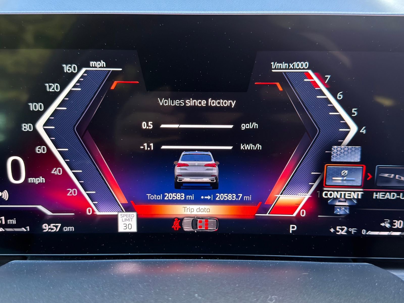 Used 2024 BMW X5 xDrive50e image 27