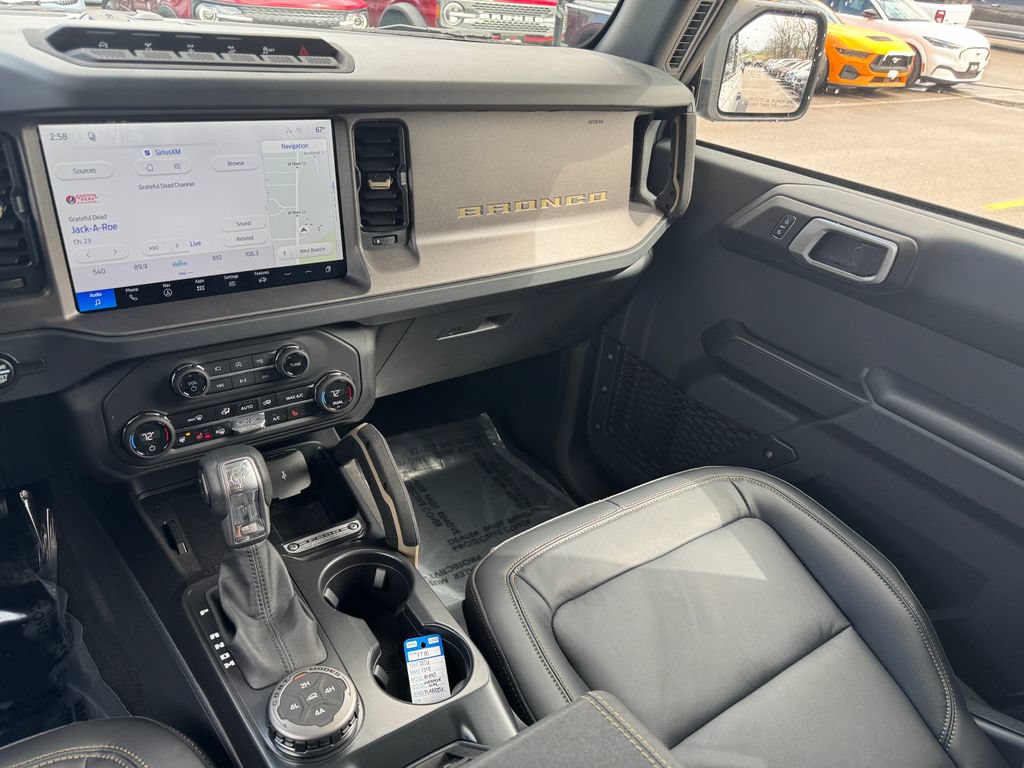 New 2026 Ford Bronco Badlands AWD/4WD image 24