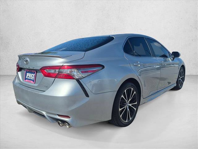 Used 2018 Toyota Camry SE FWD image 5