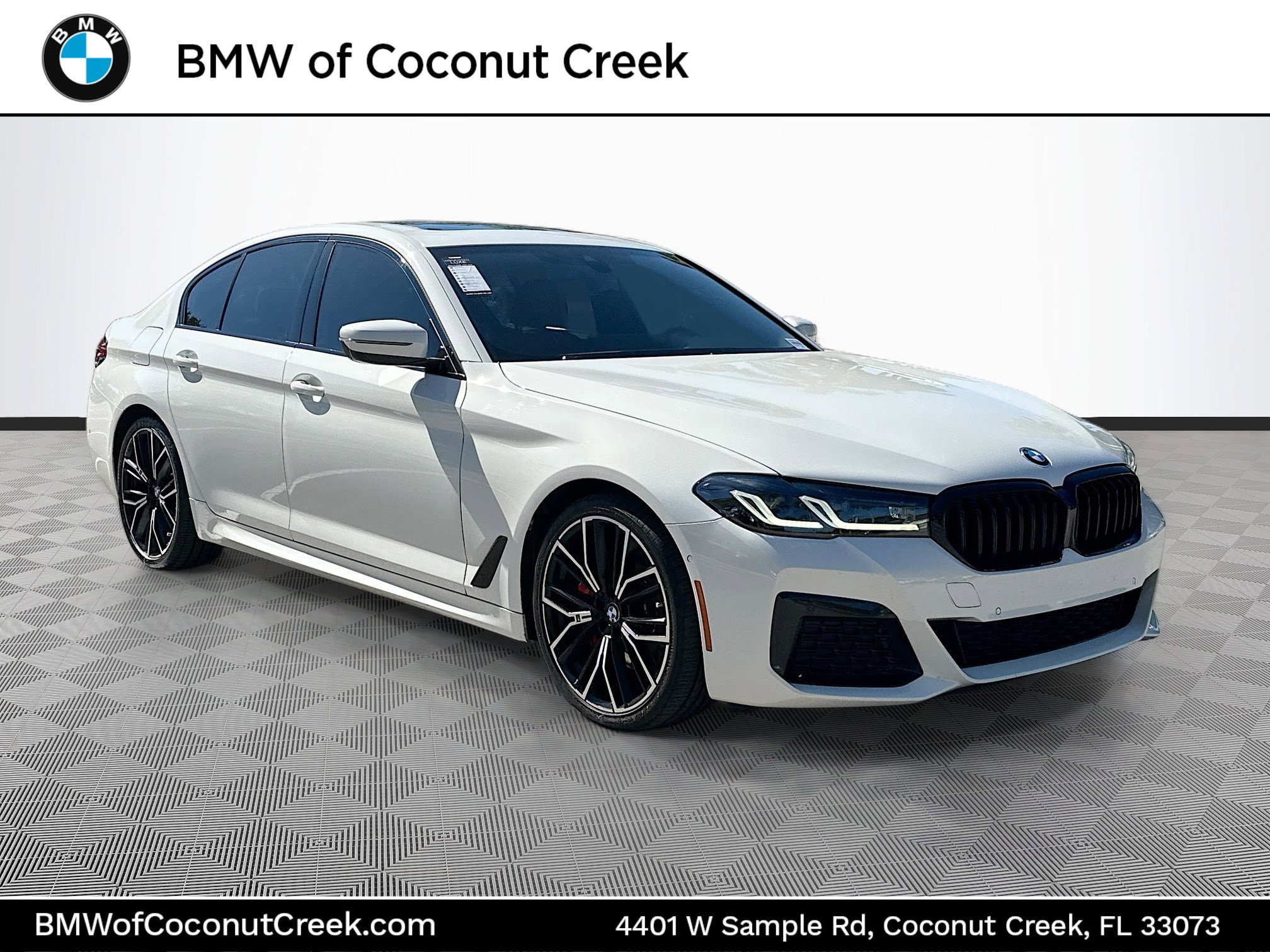 Used 2023 BMW 530i w/ M Sport Package image 1