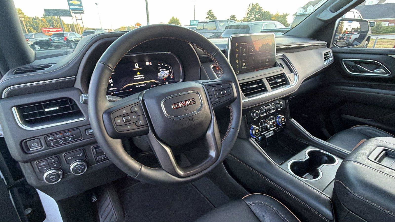 Used 2023 GMC Yukon AT4 w/ AT4 Premium Plus Package AWD/4WD image 29