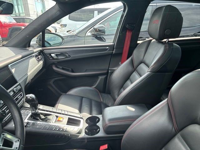 Used 2021 Porsche Macan GTS AWD/4WD image 16