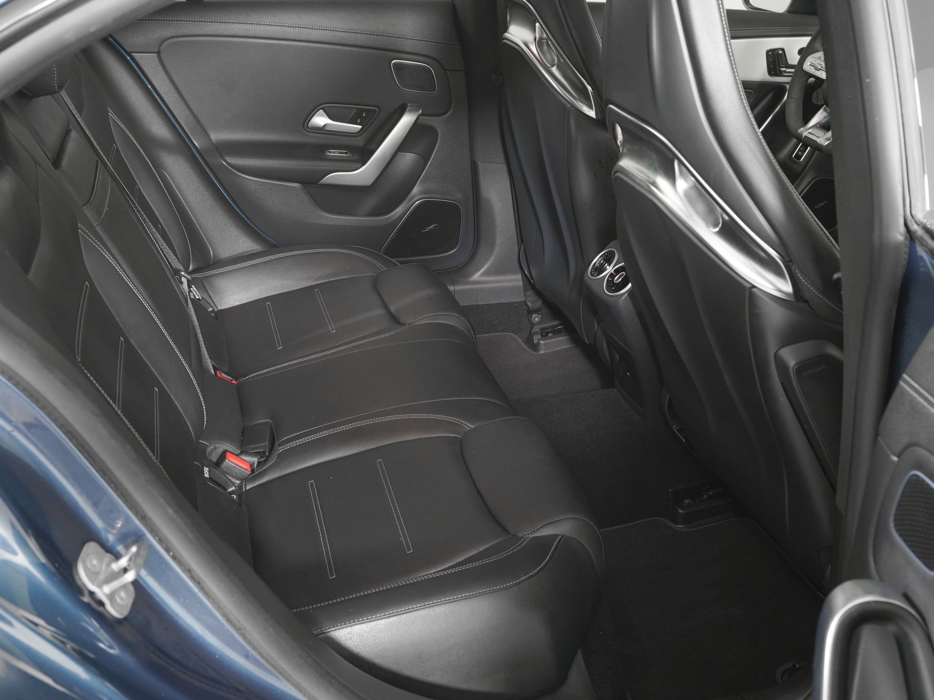 Used 2023 Mercedes-Benz CLA 45 AMG 4MATIC image 9