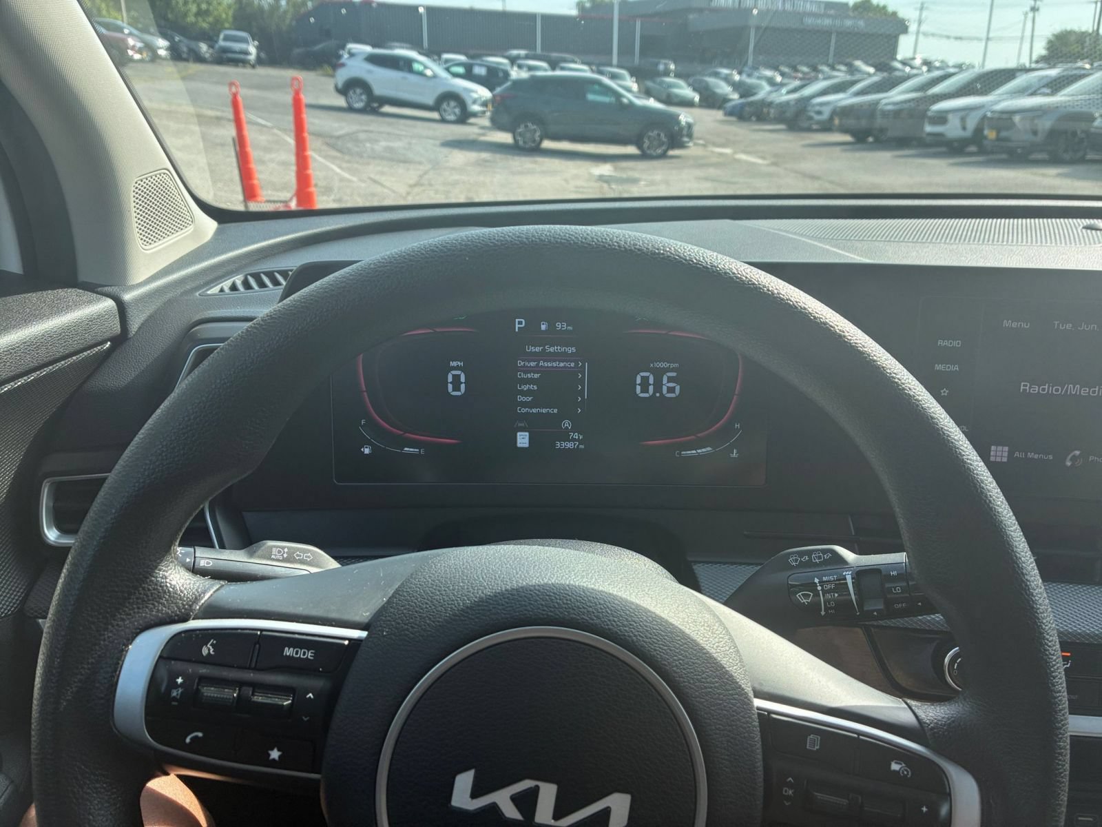 Used 2025 Kia Sportage LX FWD image 29