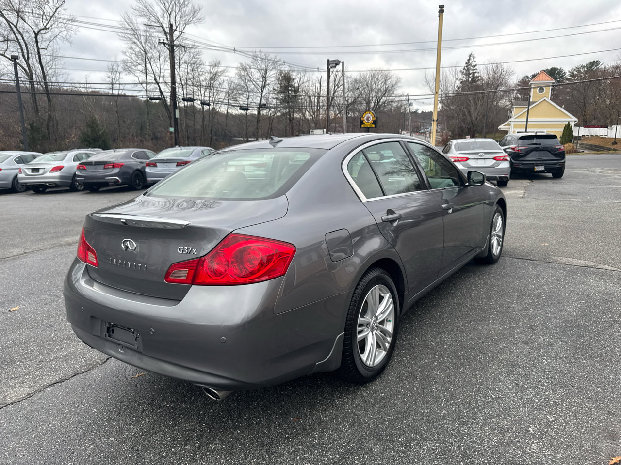 Used 2013 INFINITI G37 x Sedan w/ Premium Pkg image 8
