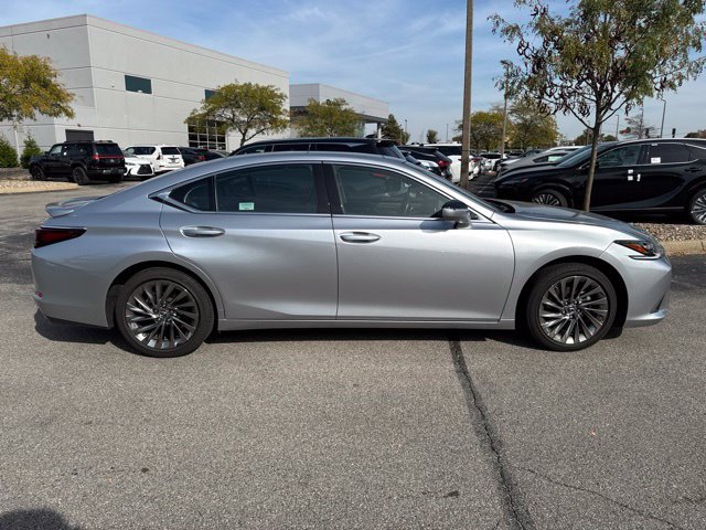 Certified 2025 Lexus ES 350 Ultra Luxury FWD image 2