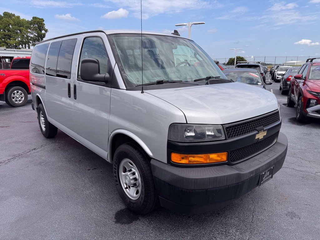 Used 2019 Chevrolet Express 2500 LS w/ Driver Convenience Package RWD image 7