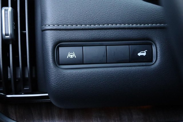 Certified 2025 Nissan Armada Platinum AWD/4WD image 25