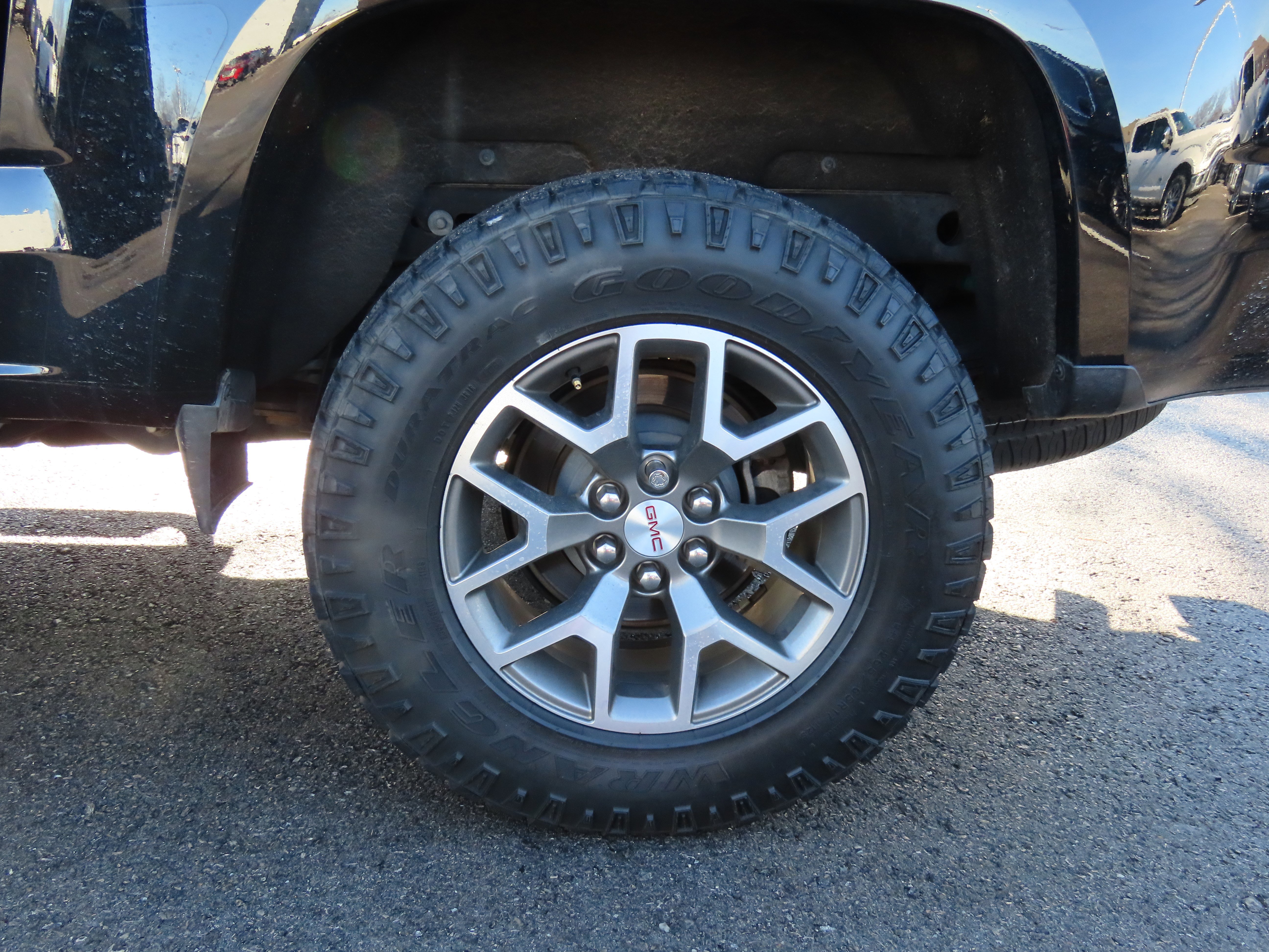 Used 2019 GMC Canyon All Terrain w/ All Terrain X Package image 41