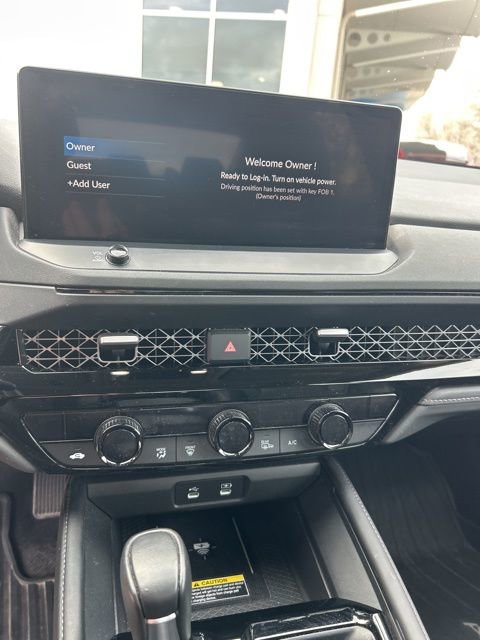 Used 2023 Honda Accord Touring image 17