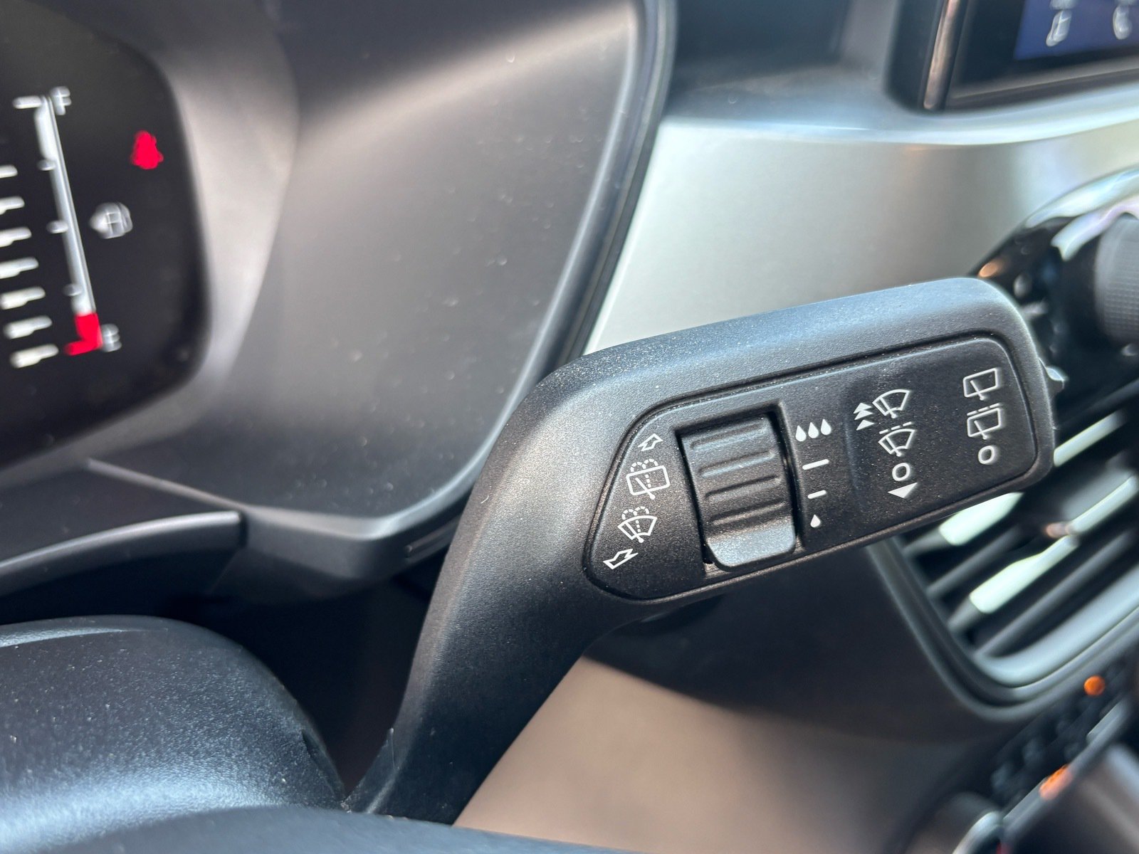 Used 2024 Ford Escape Active FWD image 25