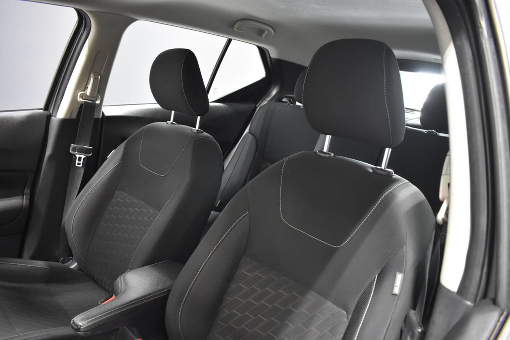 Used 2021 Nissan Kicks S FWD image 16