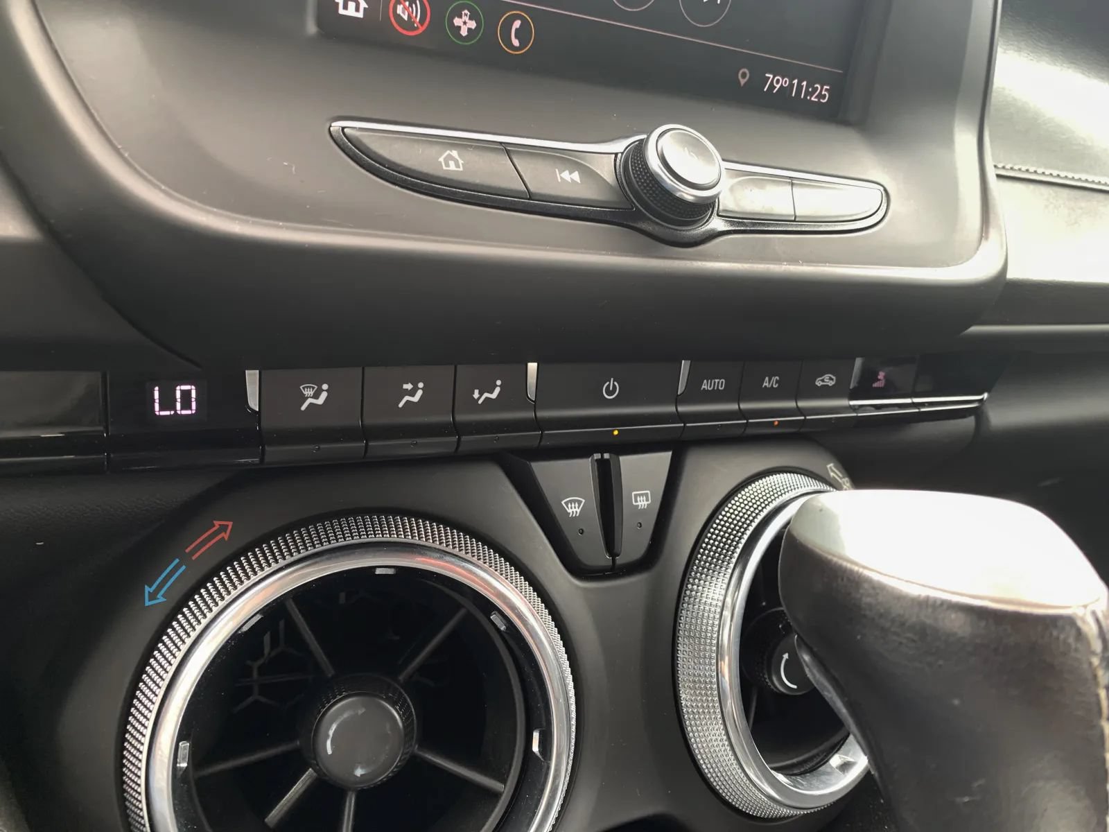 Used 2020 Chevrolet Camaro LT RWD image 19