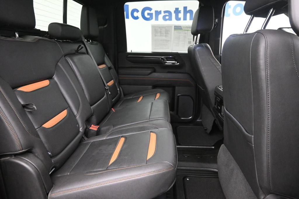 Used 2024 GMC Sierra 3500 AT4 w/ AT4 Premium Plus Package AWD/4WD image 10