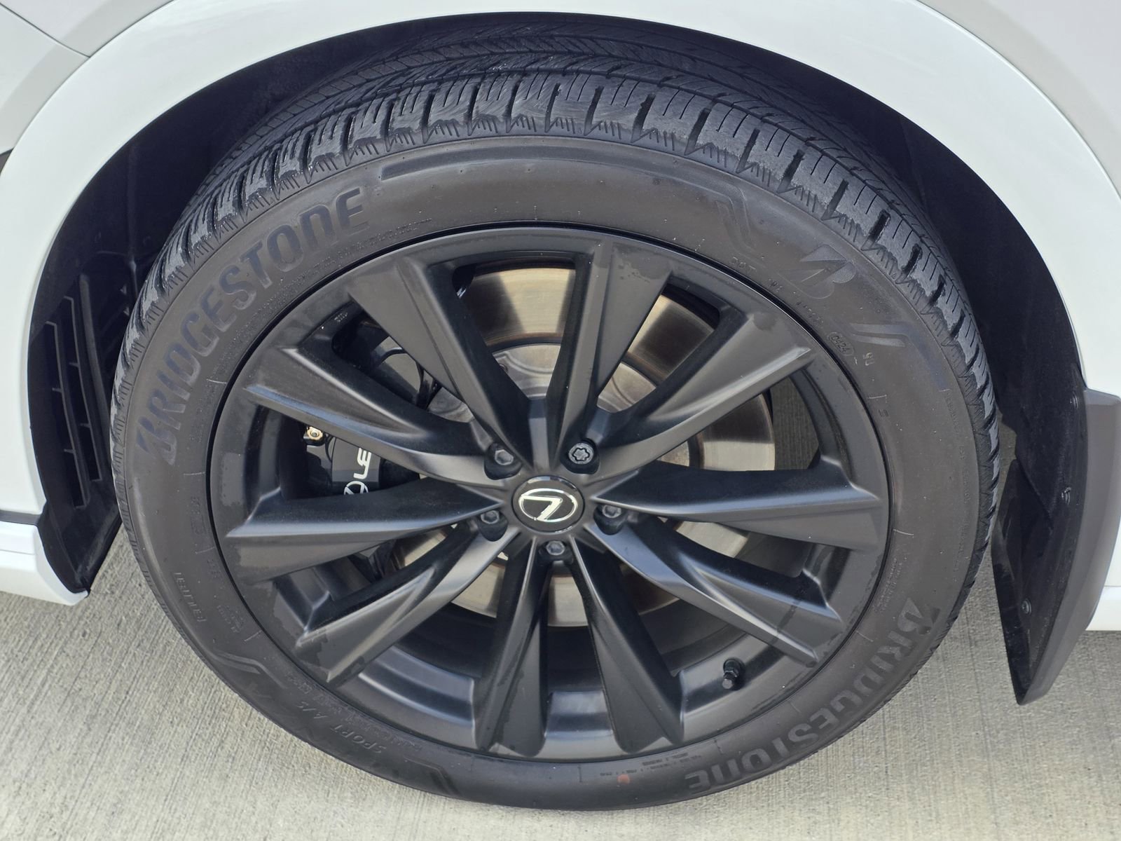 Used 2024 Lexus RX 500h F Sport w/ Convenience Package image 35