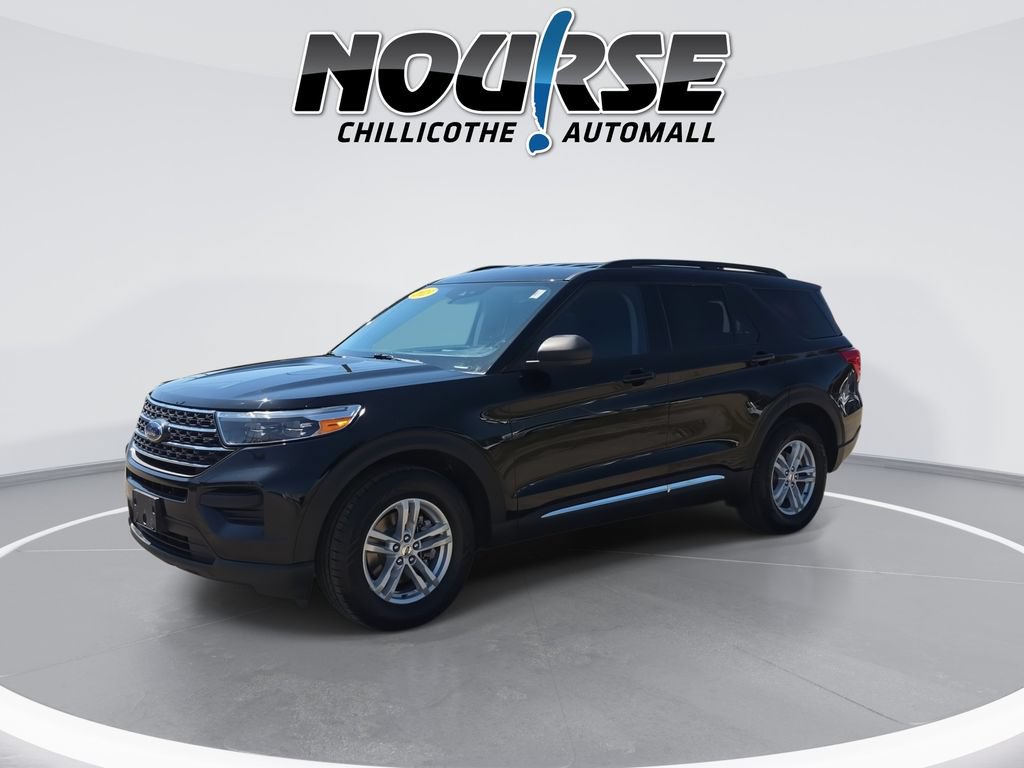 Used 2023 Ford Explorer XLT AWD/4WD image 4