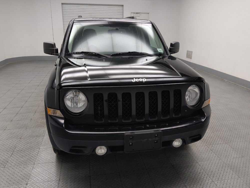 Used 2015 Jeep Patriot High Altitude AWD/4WD image 14
