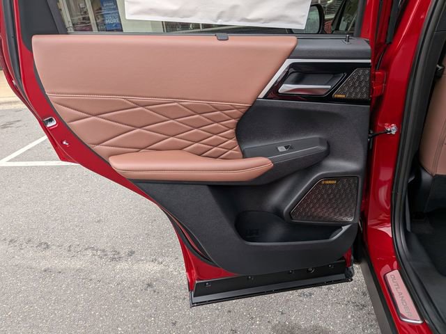 New 2026 Mitsubishi Outlander SEL image 25