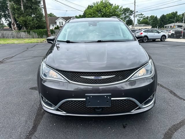 Used 2020 Chrysler Pacifica Touring-L Plus w/ Advanced Safetytec Group FWD video 2