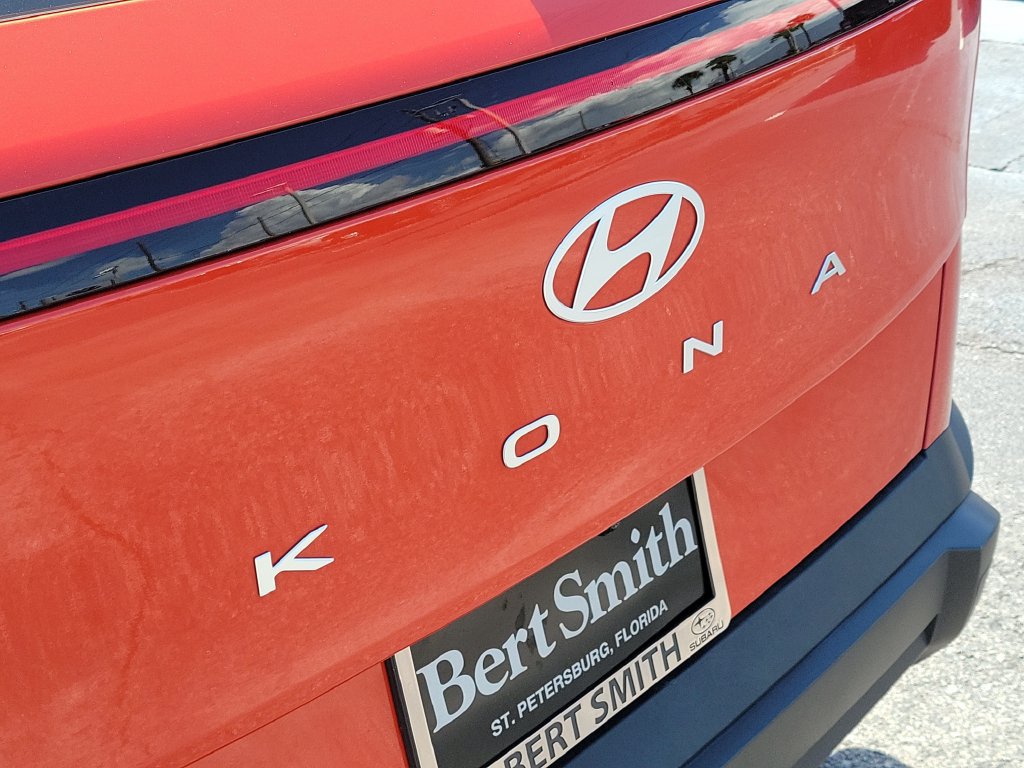 Used 2025 Hyundai Kona SE FWD image 5