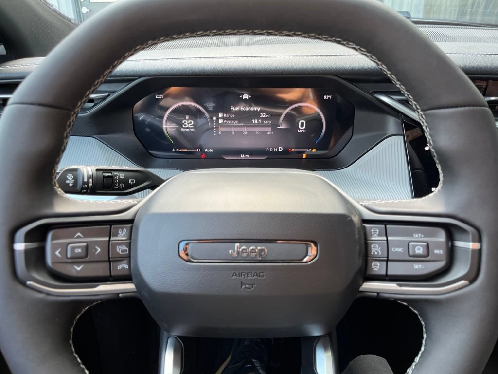 New 2026 Jeep Cherokee Laredo AWD/4WD image 30