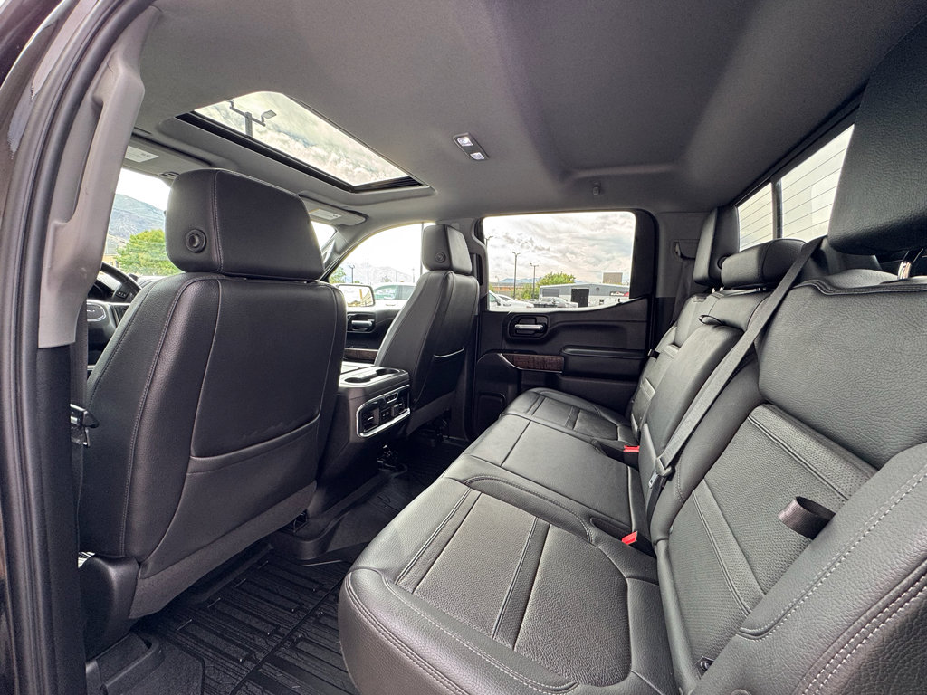Used 2020 GMC Sierra 1500 Denali w/ Denali Ultimate Package image 10