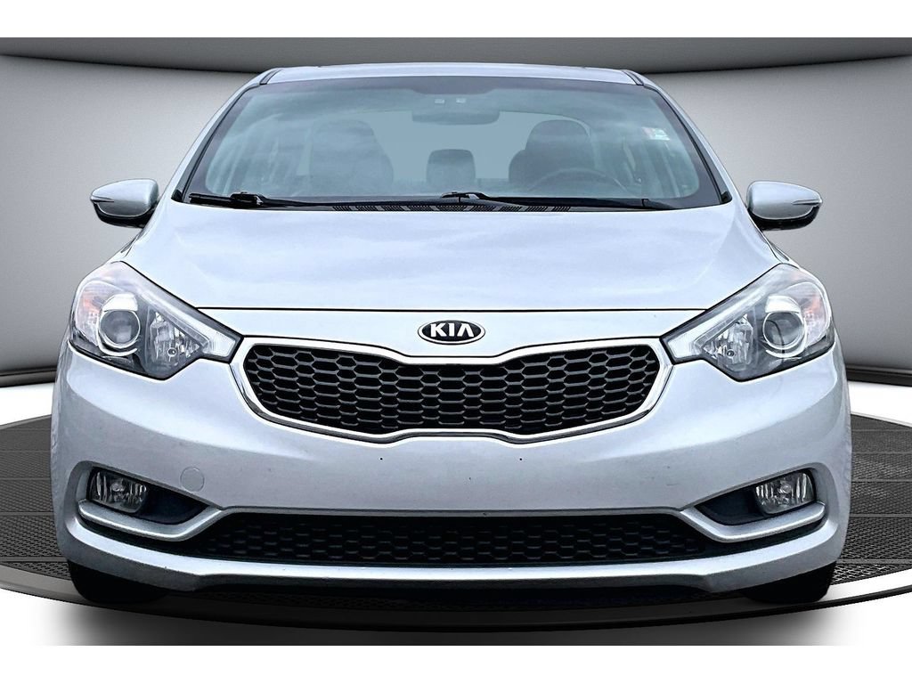Used 2016 Kia Forte EX w/ EX Premium Package FWD image 4