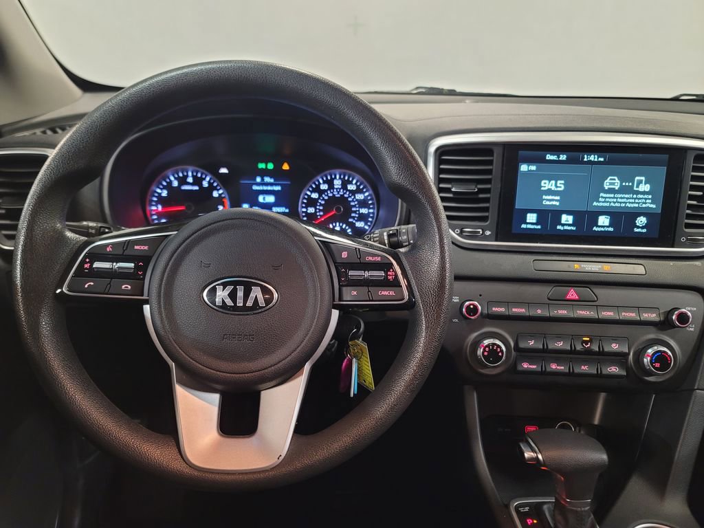 Used 2022 Kia Sportage LX image 10