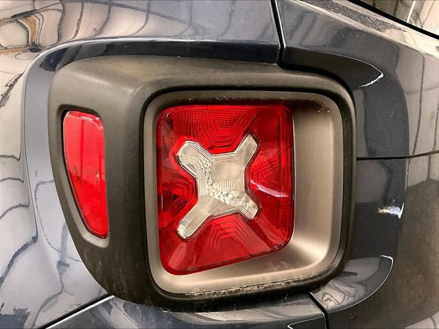 Used 2021 Jeep Renegade Limited AWD/4WD image 28